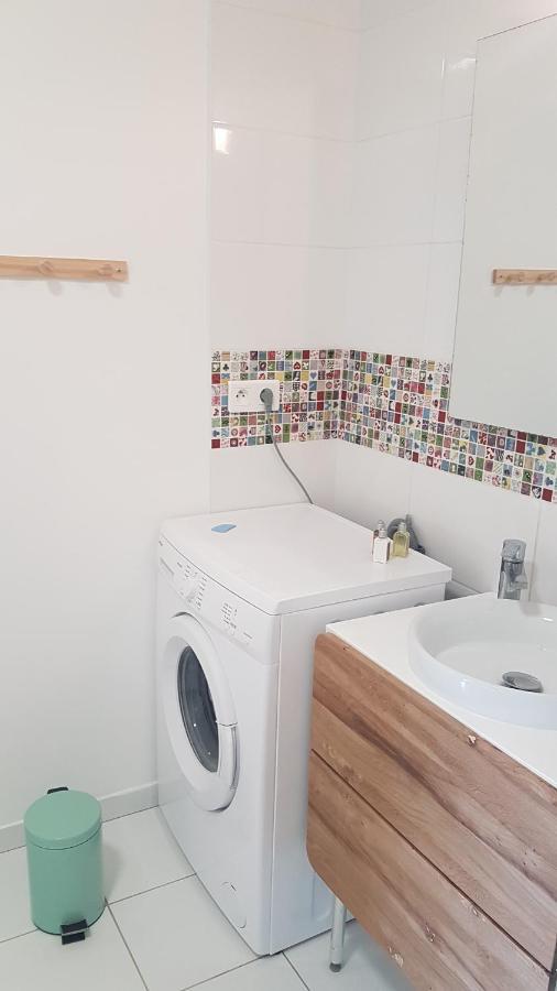 Charmant Logement A La Campagne Gazaupouy Exteriör bild